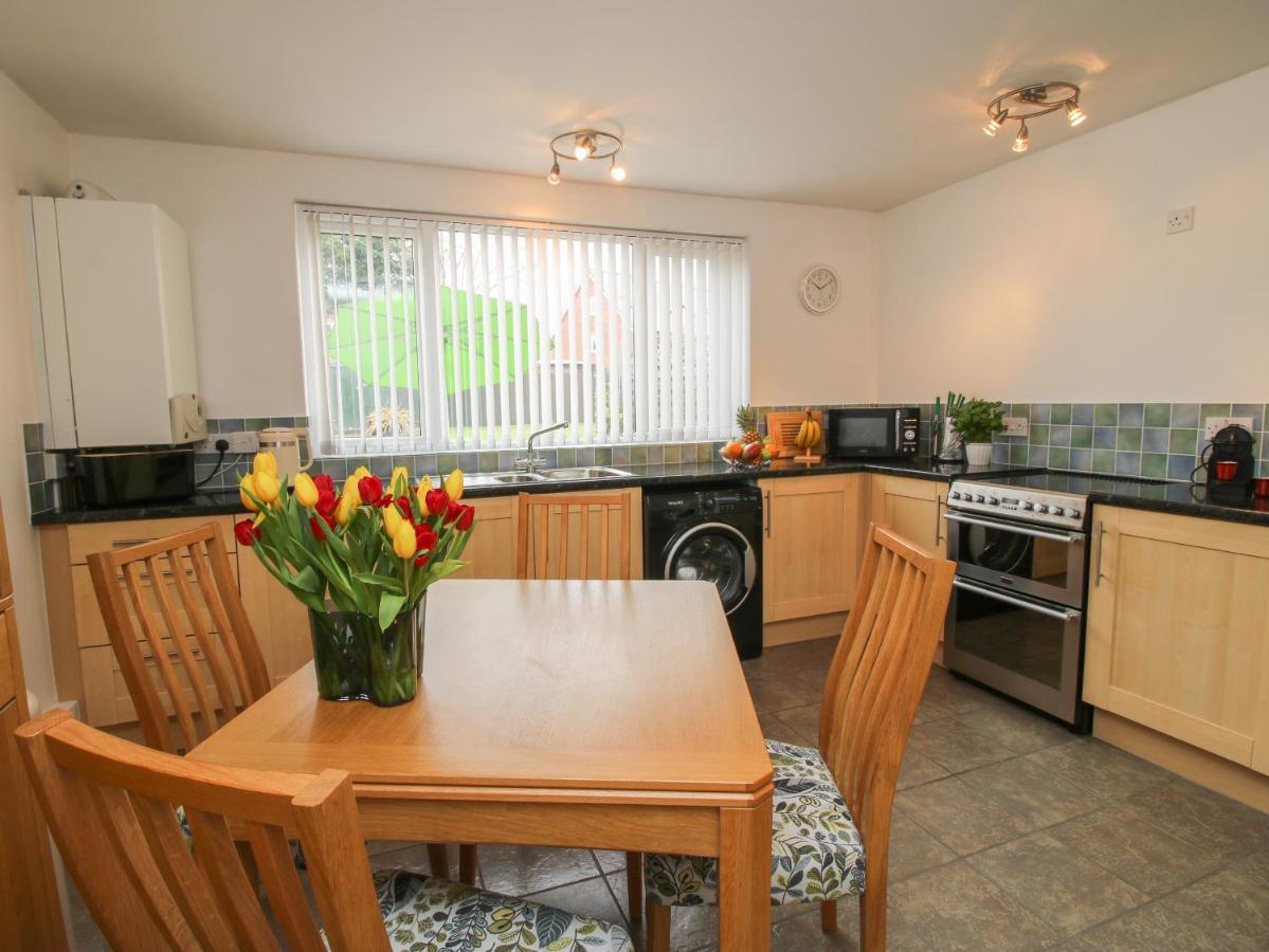 Penny Cottage ลุดโลว์ ภายนอก รูปภาพ