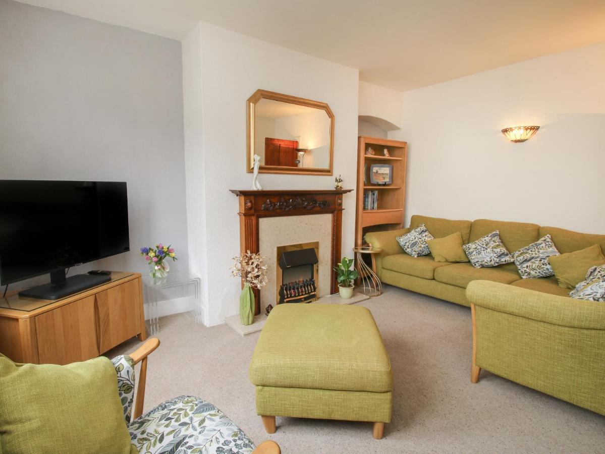 Penny Cottage ลุดโลว์ ภายนอก รูปภาพ